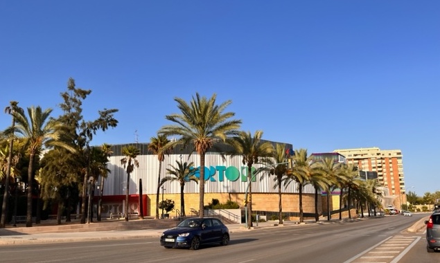 Porto Pi Shopping center Mallorca Portal
