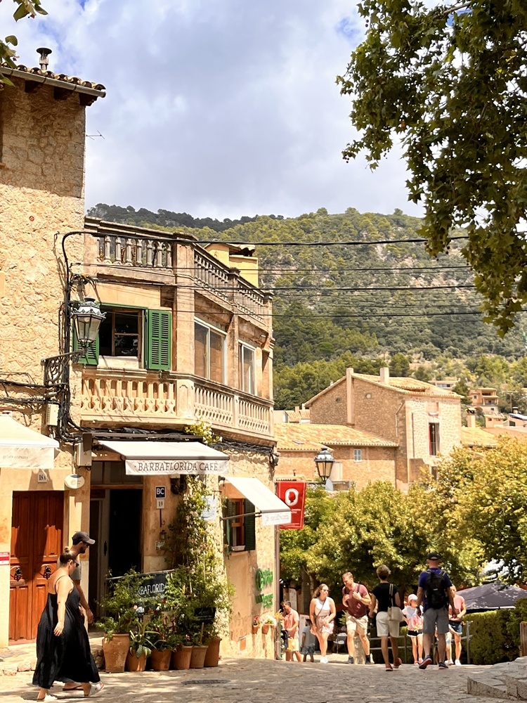 Valldemossa Mallorca Guide – Sehenswürdigkeiten, Chopin & Geheimtipps