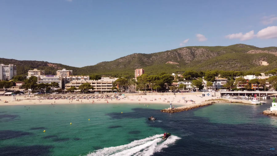 Palmanova Mallorca Strand & Yachthafen