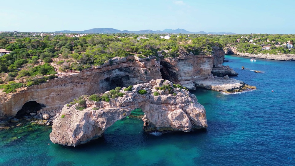 Cala Santanyi Drohnen Aufnahme vom der Bucht Strand